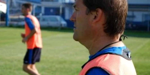 Bistriţa : Antrenorul Gloriei crede că echipa a fost dezavantajată de arbitraj în meciul cu CFR