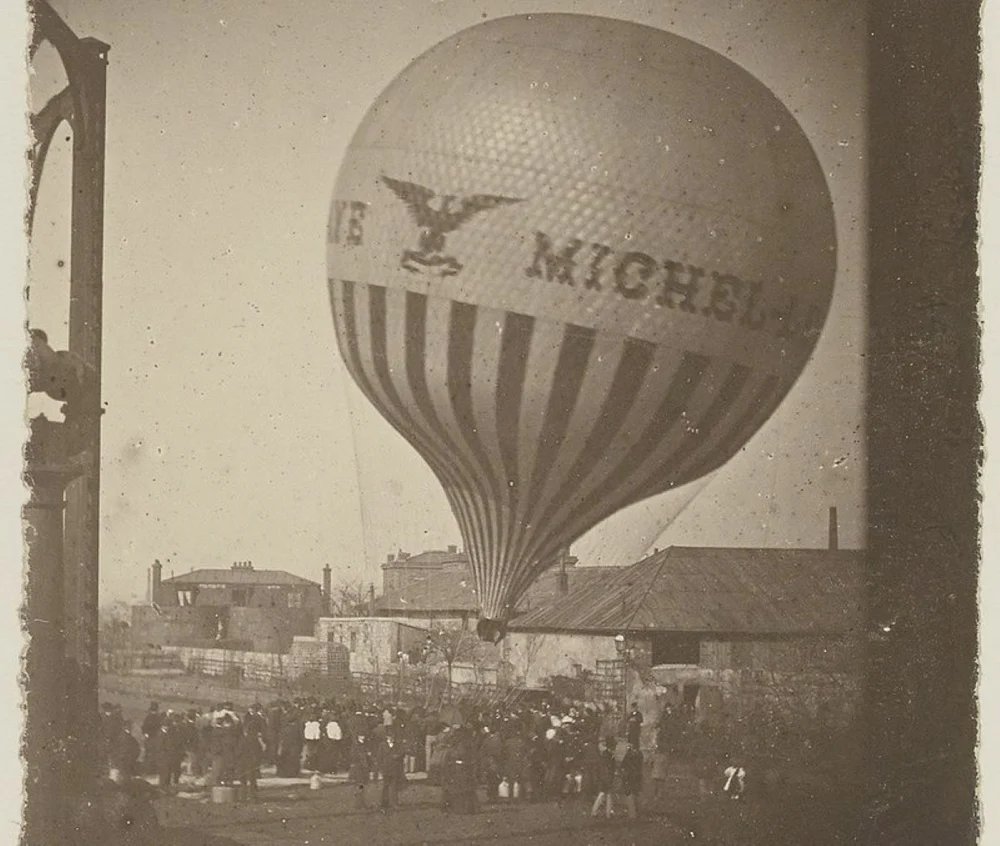9 iunie: Se împlinesc 151 de ani de la primul zbor al balonului cu aer cald „Mihai Bravul” deasupra Bucureștiului