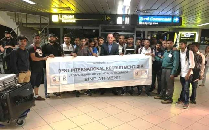 muncitori indieni arad