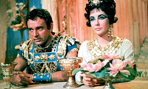 lis si richard guliver gettyimages 109027665 jpeg