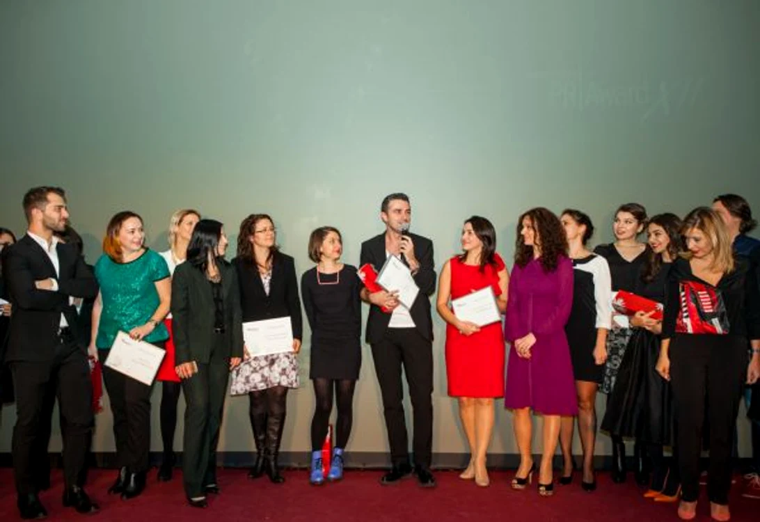 
    Cornel Ilie, solistul trupei Vunk, pe scena Romanian PR Awards  