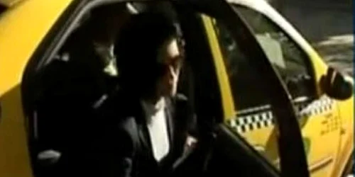 Luminiţa a ajuns la Parchet cu taxi-ul (foto: Antena 3)