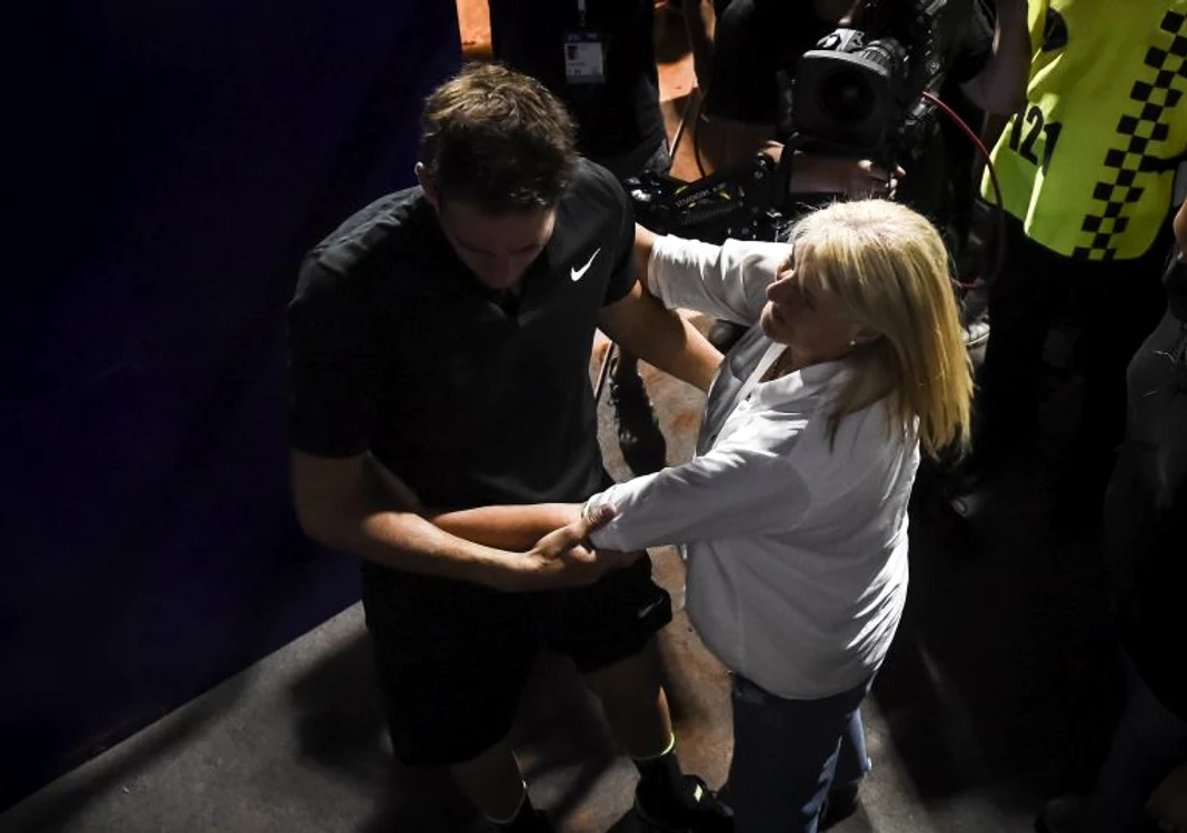 Juan Martin del Potro a fost luat în brațe după meci de mama lui  (FOTO: Guliver/ Gettyimages)
