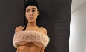 bianca censori dezbracata sotie kanye west insta jpg