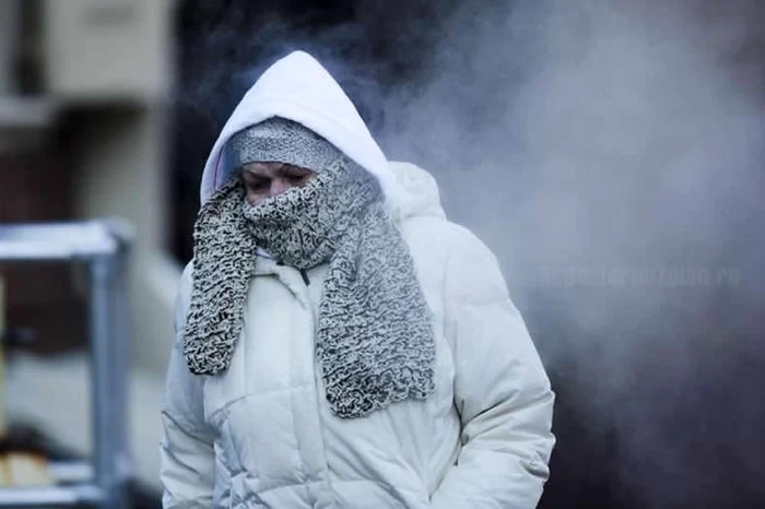 
    Este tradiție ca de Bobotează să fie ger cumplit. Și anul acesta va fi foarte frig, dar la munte, în zonele înalteFOTO: adevarul.ro  