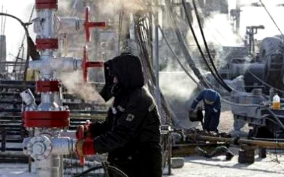 Rusia se pregăteşte să privatizeze 5.500 de companii ca să facă rost de bani