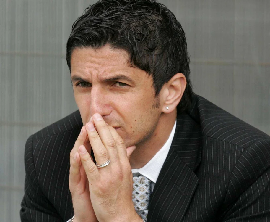 
    razvan-lucescu  