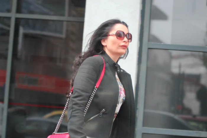 Așa arătau buzele lui Brigitte Sfăt înainte de operația prin care a scăpat de substanța cancerigenăfoto: arhiva Click!