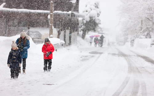La munte va ninge și se va depune strat consistent de zăpadăfoto: Shutterstock