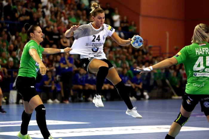 
    Amanda Kurtovic era o jucatoare de baza la CSM BucurestiFOTO: Sportpictures.eu  