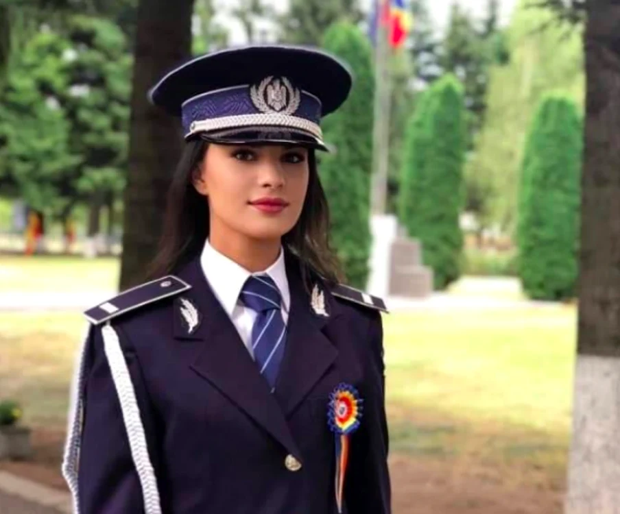 Poliţista Elena Ramona Ţoapă Sursa Facebook Marian Godină