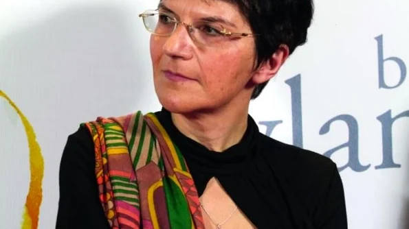 Scriitoarea Ioana Pârvulescu: "Ar trebui să se dea amendă dacă trăieşti cu viteză prea mare“ jpeg