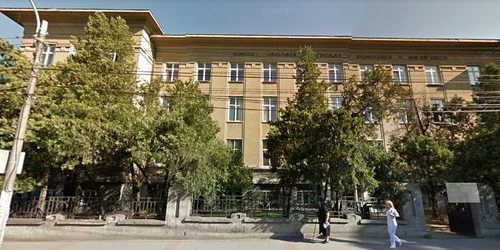 ICUTR functioneaza la etajul 3 și la mansarda clădirii Medicala II jpg