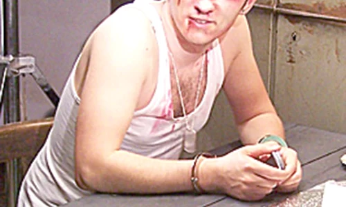 2007: Solistul era pricăjit şi avea corpul unui adolescent la pubertate jpeg
