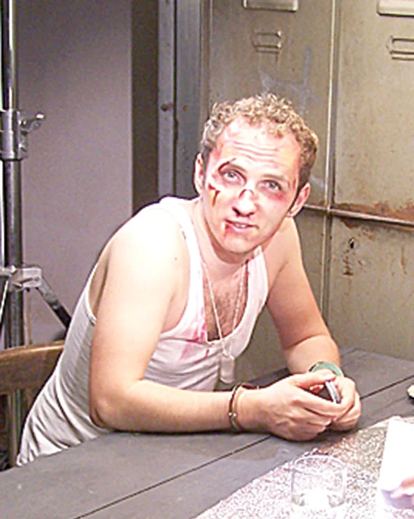 2007: Solistul era pricăjit şi avea corpul unui adolescent la pubertate