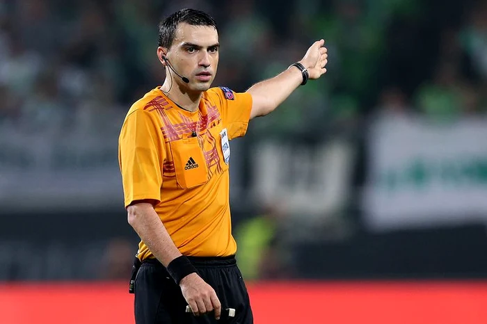 Cei doi români au împărţit dreptatea la Torino şi la Valencia şi s-au achitat bine de sarcini. Ovidiu Haţegan a avut parte de tensiune pe finalFoto: Click!