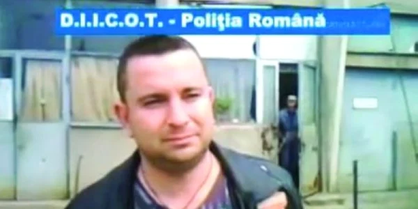 Ofiţerii au fost condamnaţi defintiv la închisoare cu executare pentru şantaj şi abuz în serviciu