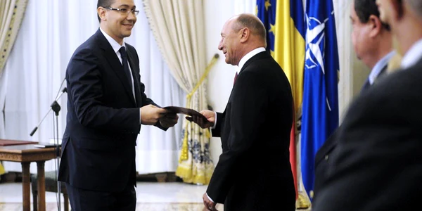 Victor Ponta a negociat cu Traian Băsescu devansarea alegerilor prezidenţiale