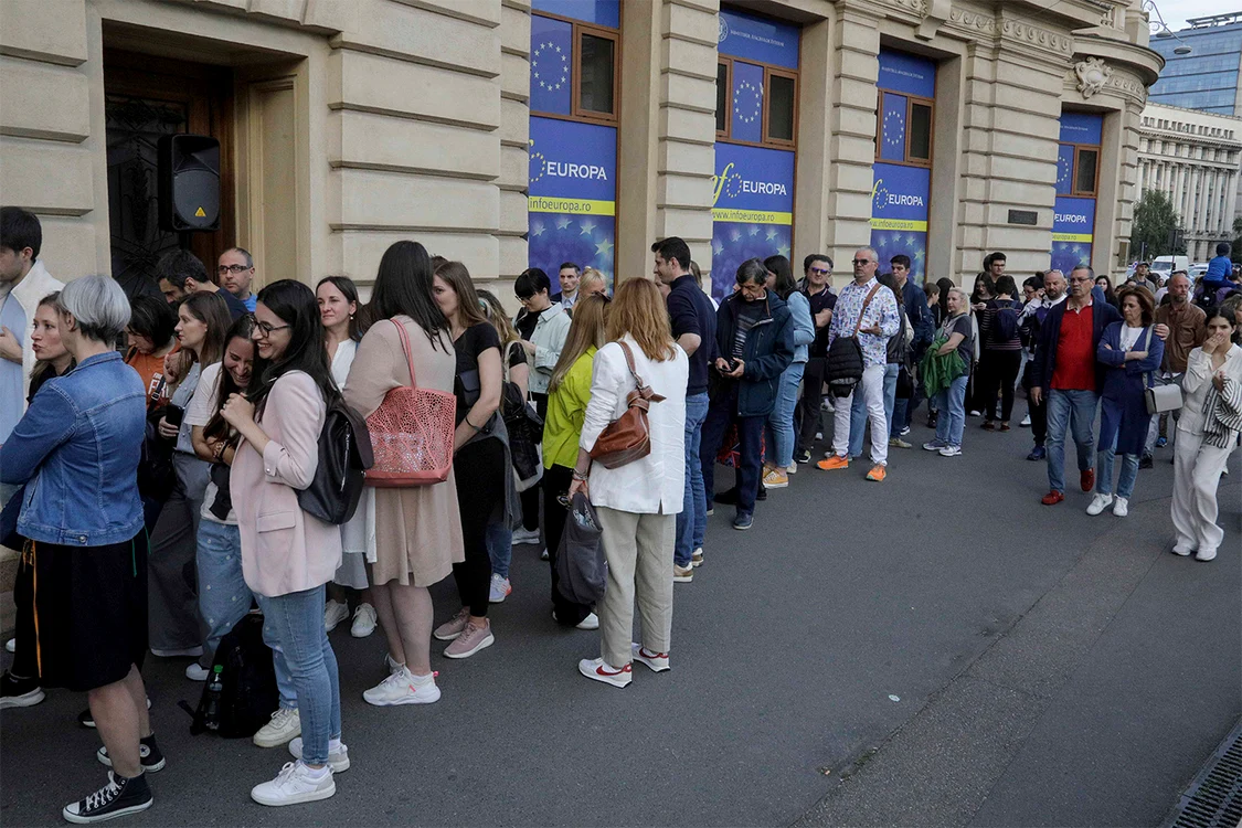 Unde a fost deschis s-au format cozi, dar nu ca în anii trecuţi