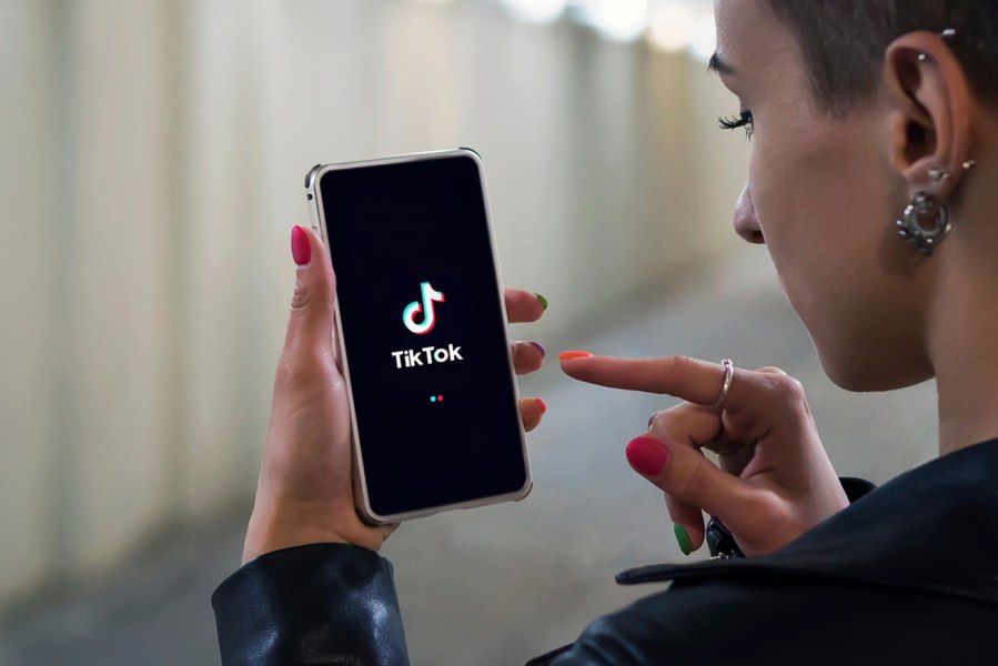 TikTok anunță actualizări pentru funcția Family Pairing și înființarea Consiliului Tinerilor 