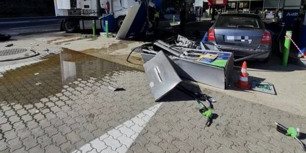 accident benzinarie 01 seintamplainvalcea ro jpg