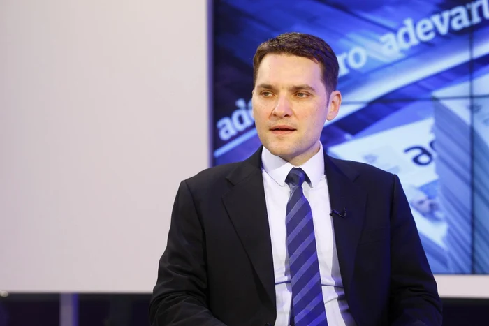 
    Dan Şova a fost plasat în arestul Poliției CapitaleiFoto: Arhiva Click  