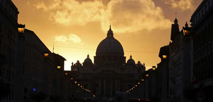 Alesul cardinalilor va locui în continuare la hotelul Vaticanului câteva săptămâni.  FOTO: Reuters