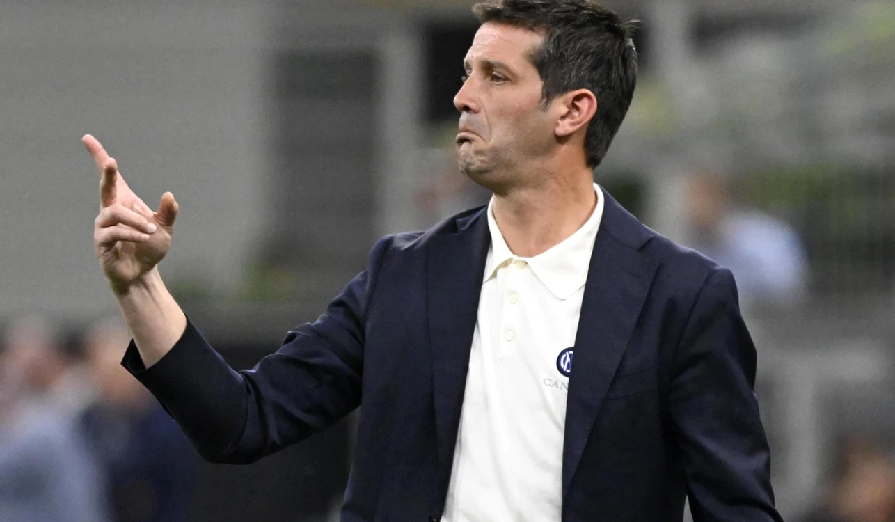 Cristi Chivu poate fi campion cu Inter, chiar în acest weekend (FOTO: EPA)
