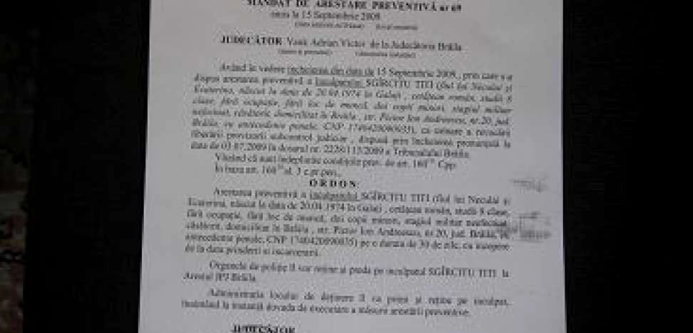 Brăila: Arestaţi de trei ori, eliberaţi o dată de instanţă