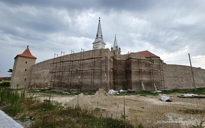 Cetatea medievală din Orăștie. Foto: Daniel Guță