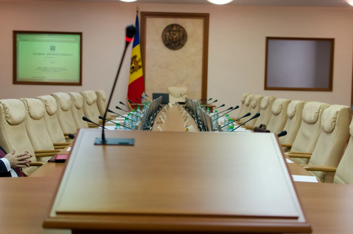 Membrii guvernului de la Chişinău nu vor mai beneficia de garanţii sociale FOTO Alexandru Tarlev