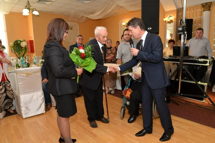 Braşovenii care au atins un secol de viaţă au fost premiaţi. FOTOAndrei Paul