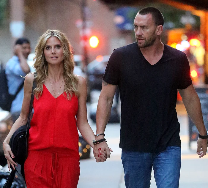 
    Heidi Klum, bodyguardul şi copiii ei  