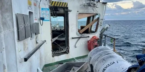 Rusia susține că nava de marfă Midvolga 2 a fost atacata de Ucraina FOTO X jpeg