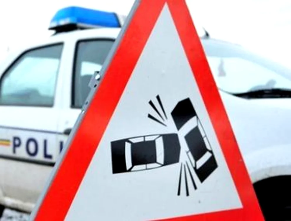 
    O tânără de 27 de ani a murit în urma accidentului   
