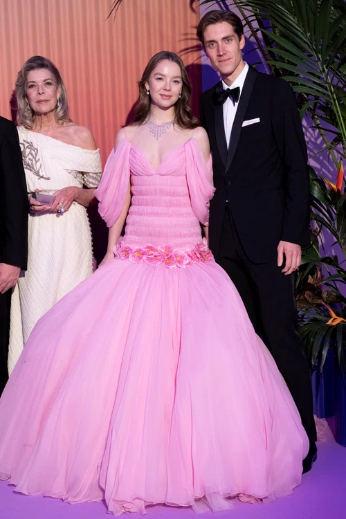 Prințesa Caroline de Monaco, Ben Sylvester Strautmann și Alexandra de Hanovra la Balul Rozelor din Monaco 2025  GettyImages 2207550361 jpg
