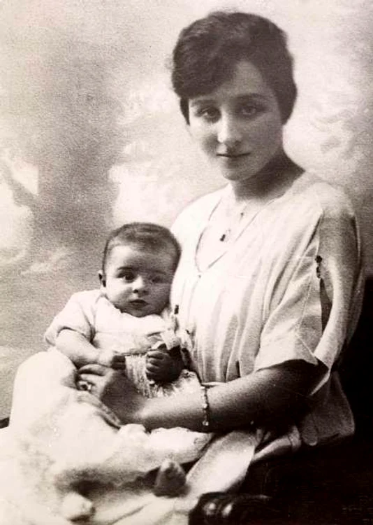 Mircea Grigore Carol Lambrino fiul lui Carol al II lea si al Ioanei Zizi Lambrino (4) jpg