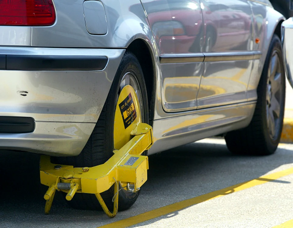 Amenzile cresc pentru cei ce parchează pe locurile destinate special persoanelor cu handicapFoto: Getty Images