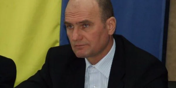 Mihai Archip, prefectul de Neamţ, îi sfătuieşte pe nemţeni să fie atenţi la ce fel de formulare semnează pentru recensământ