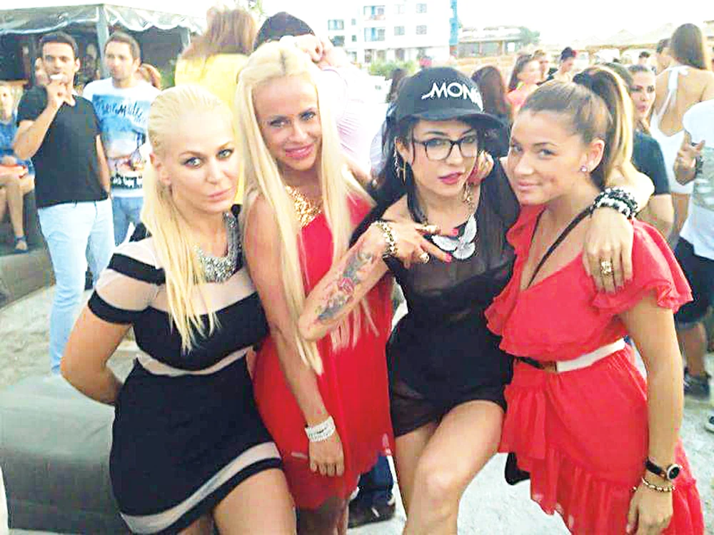 Anda Adam  şi Dj Wanda 