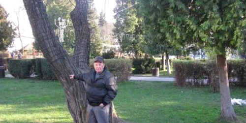 Traian Dârțu cere edililor să sisteze proiectul de construcție a localului