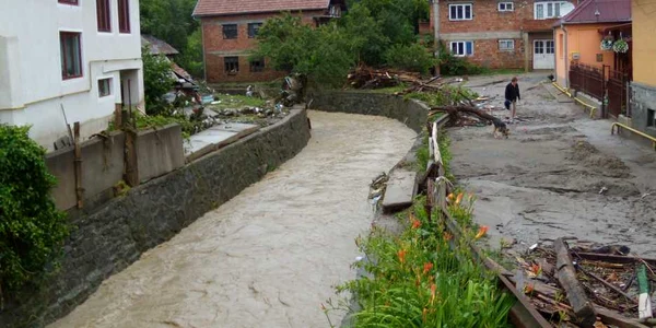 Crasna a crescut cu 97 de centimetri peste cota de atenţie