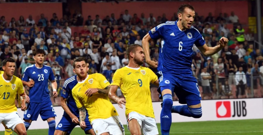 România și Bosnia s-au întâlnit în 2022, în Liga Națiunilor. Foto Sportpictures 