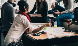 prieteni la masa jpeg