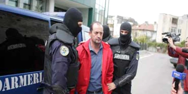 Constanţa: Procurorii au închis Serviciul Înmatriculări Constanţa