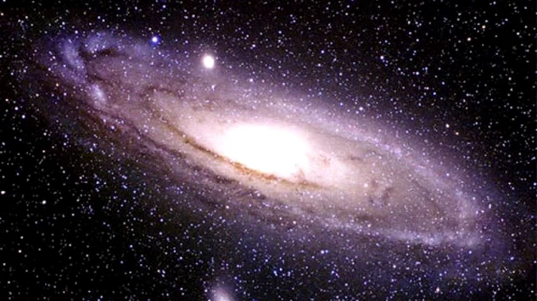 O nouă galaxie, identificată la o distanţă record faţă de Terra jpeg