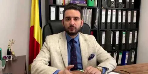 5e735f895163ec42710925df jpg