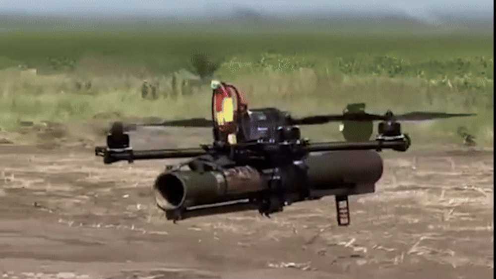 Vechile lansatoare de rachete sovietice, integrate pe drone de inginerii militari ucraineni