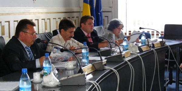 Consilierii judeţeni au alocat 50.000 lei