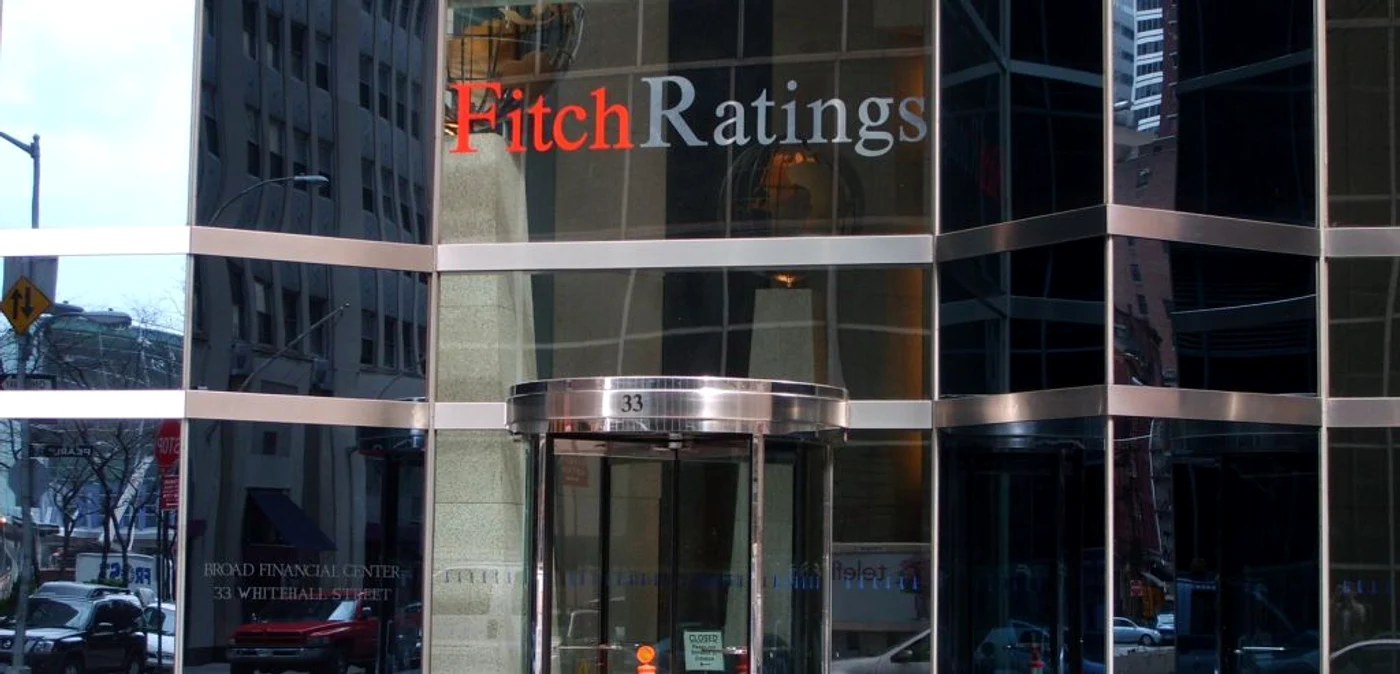 Profilul de creditare al României nu mai susţine un nivel al ratingului pentru datoriile pe termen lung în monedă locală, consideră analiştii de la Fitch Ratings